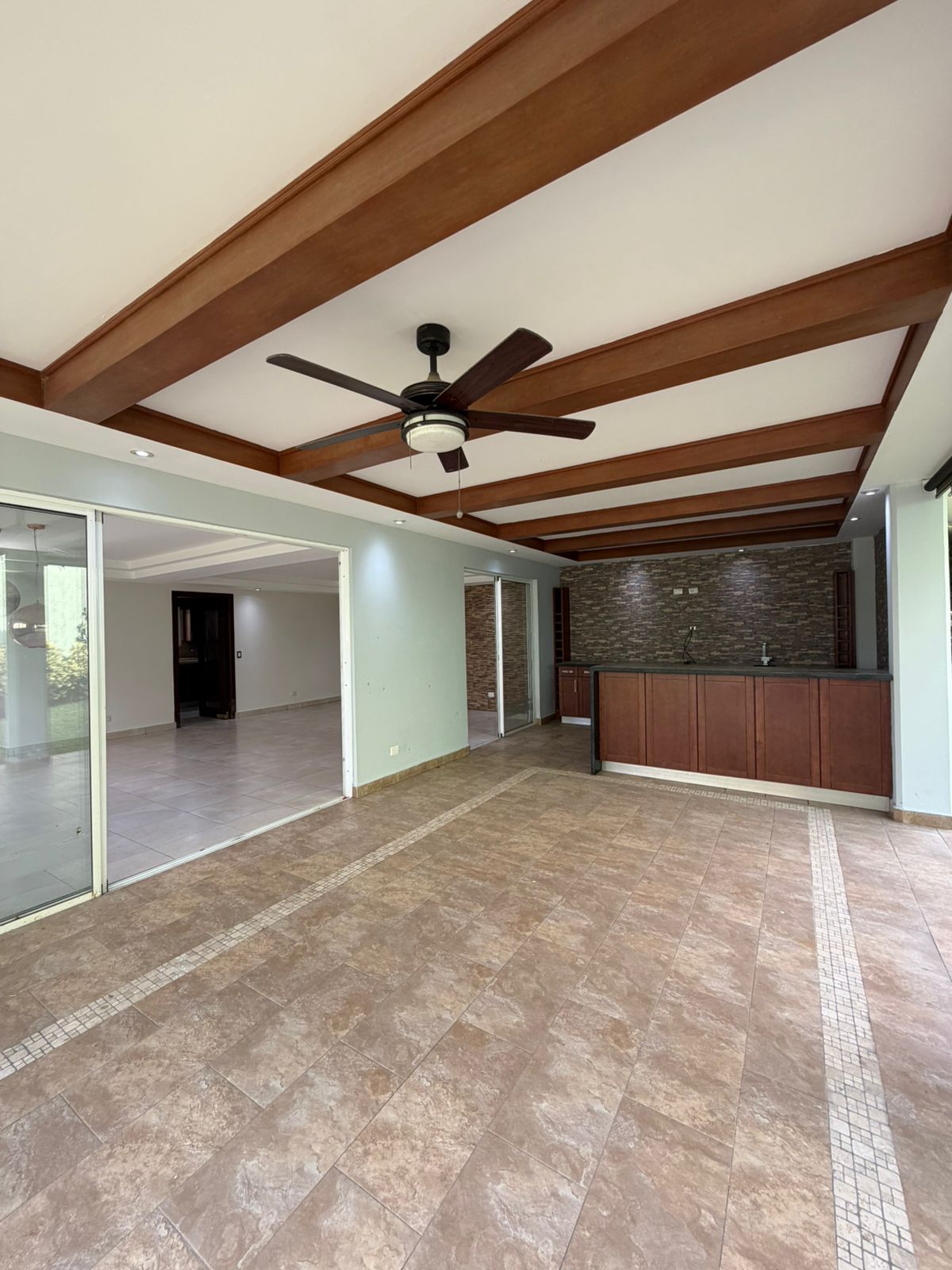 Detalle 3 · Casa en residencial privada en Nuevo Cuscatlán