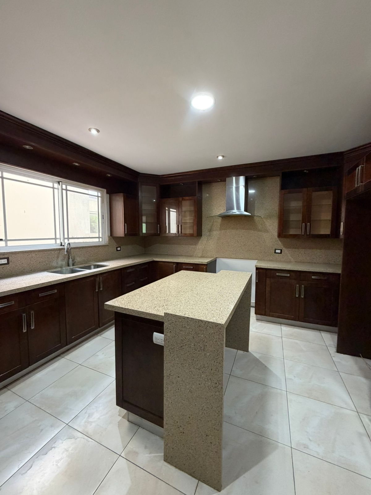 Detalle 2 · Casa en residencial privada en Nuevo Cuscatlán